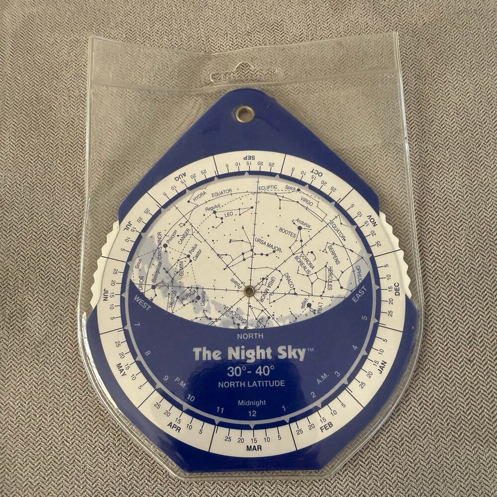 The Night Sky Mini Starfinder 30°-40° North Latitude Planisphere Star Chart